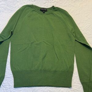 Green women’s sweater